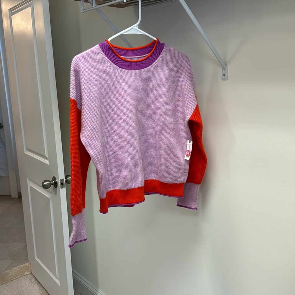 NWT beautiful cashmere sweater from Anthropologie